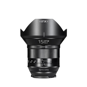 Irix 単焦点MFレンズ「Blackstone 15mm F2.4」